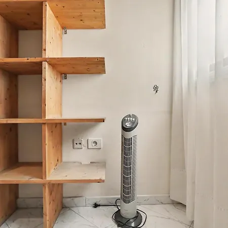 2-bedroom In Cristianos شقة