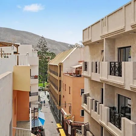 2-bedroom In Cristianos شقة *